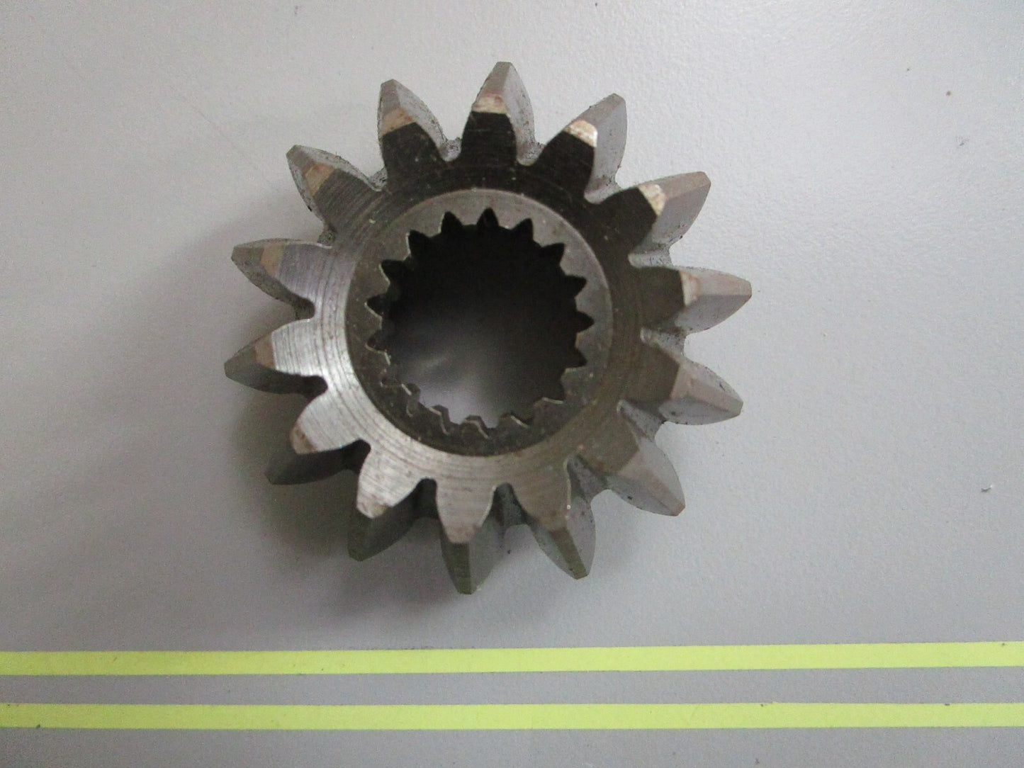 *NEW OEM* 0820 Mercury Quicksilver 14T Pinion 43-68548