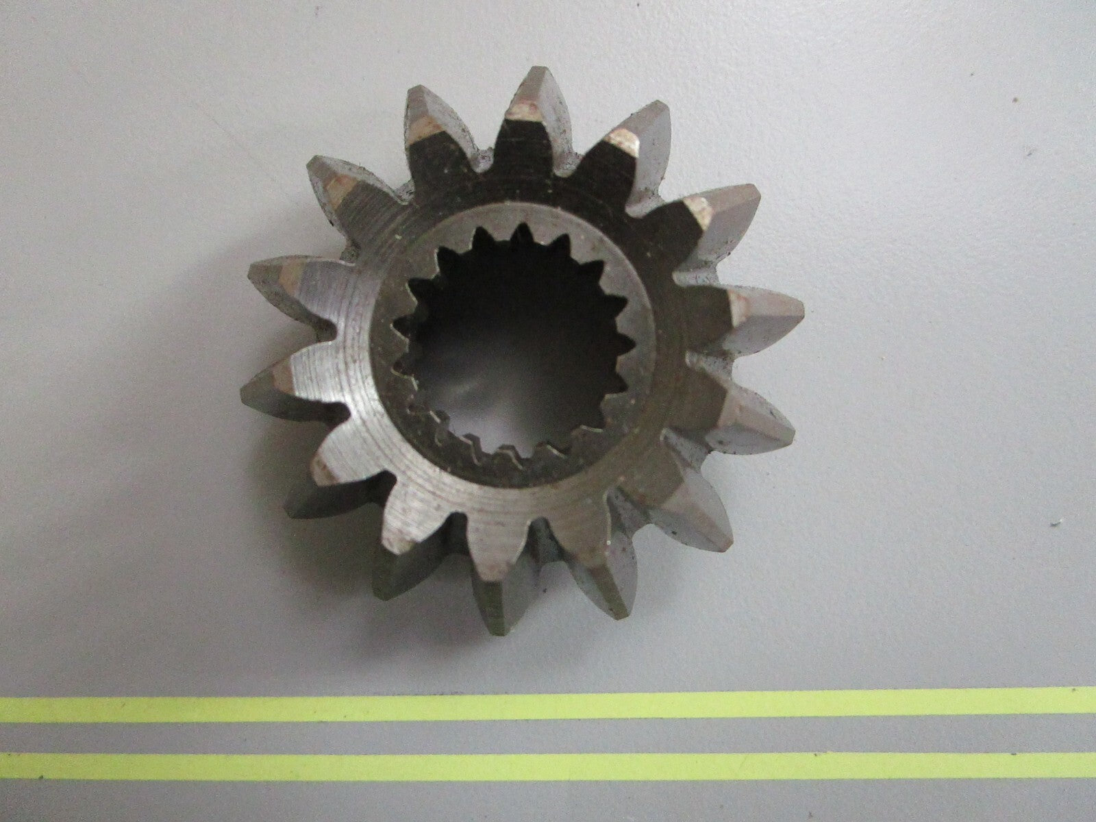 *NEW OEM* 0820 Mercury Quicksilver 14T Pinion 43-68548