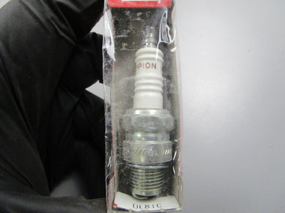 NEW (LOT OF 10) UL81C Champion Spark Plug 0810