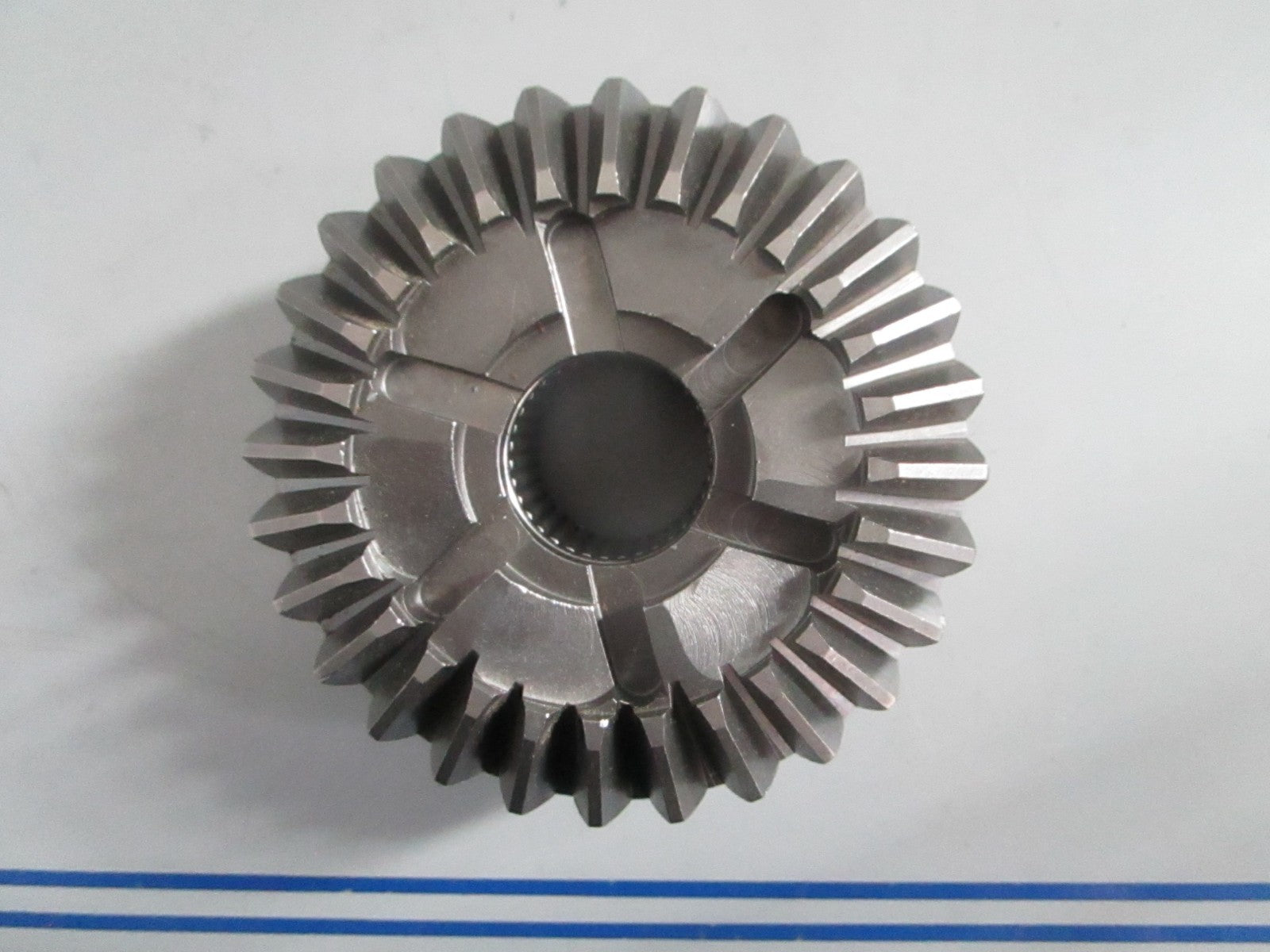 NEW OEM 43-53982 Mercury Quicksilver 30T Gear 0820