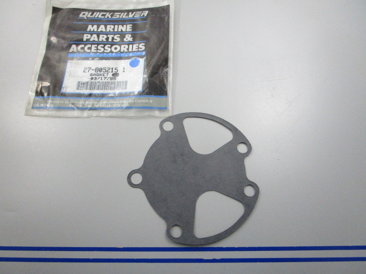 NEW OEM 27-805215 1 Mercury Quicksilver Gasket 0810
