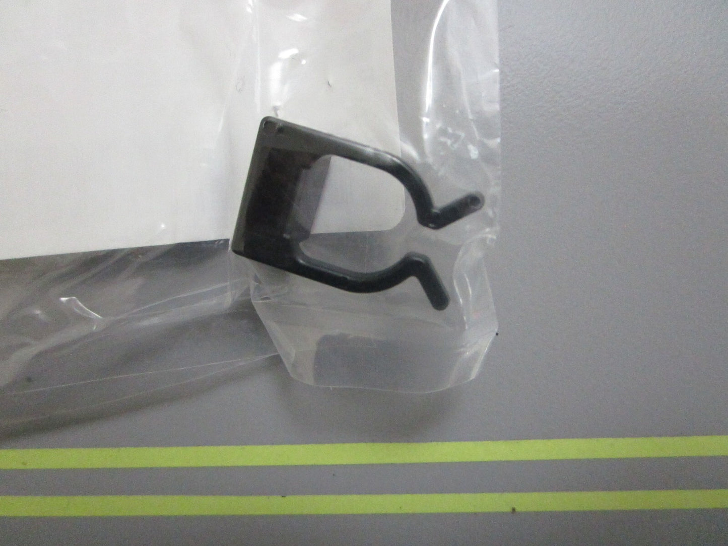 *NEW OEM* 0810 Yamaha Cable Clamp 63D-48538-00