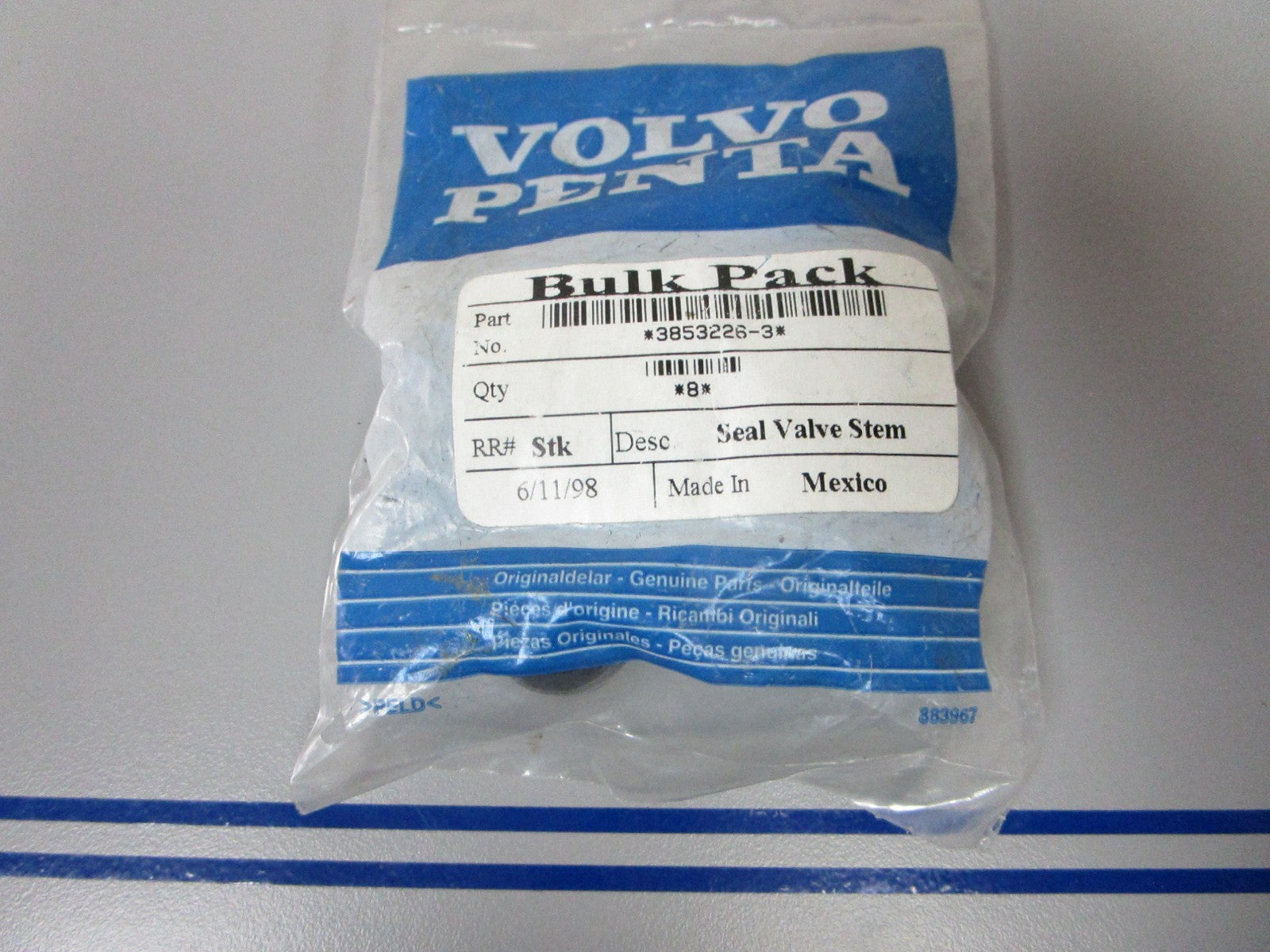 *NEW OEM* 0720 Volvo Penta Valve Stem Seal 8 Pack 3853226-3