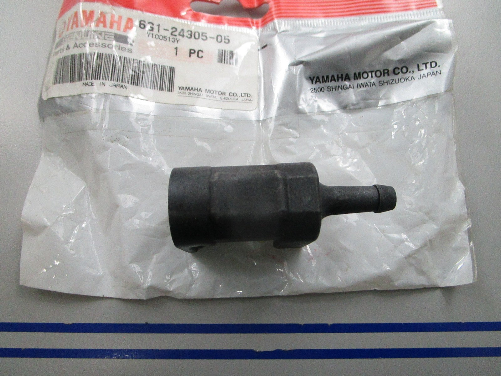 *NEW OEM* 0810 Yamaha Fuel Line Connector 6G1-24305-05-00