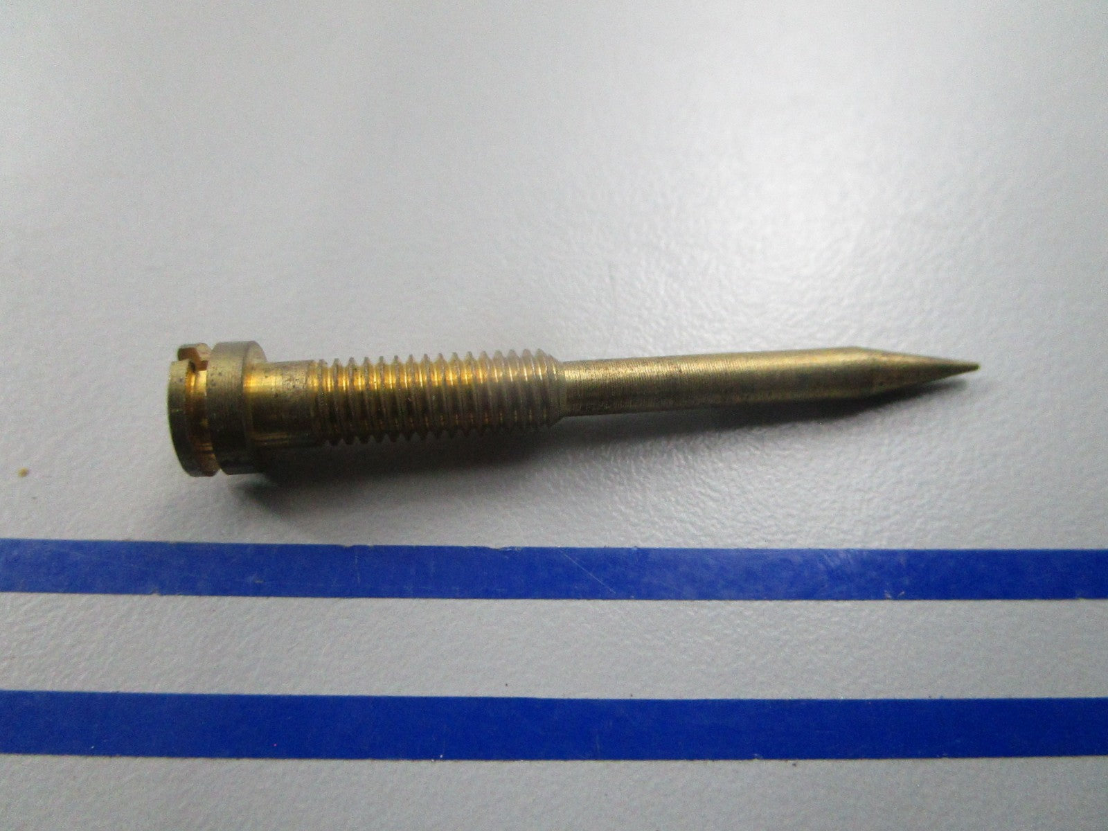 NEW OEM F013946 Mercury Force Idle Screw 0810