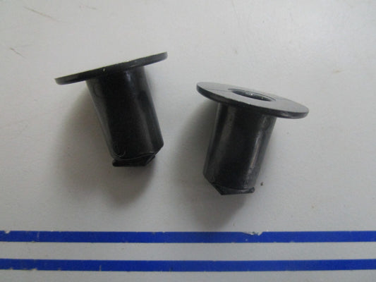*NEW OEM* (LOT OF 2) 0720 OMC Johnson Evinrude Drain Nozzle 336217 0336217