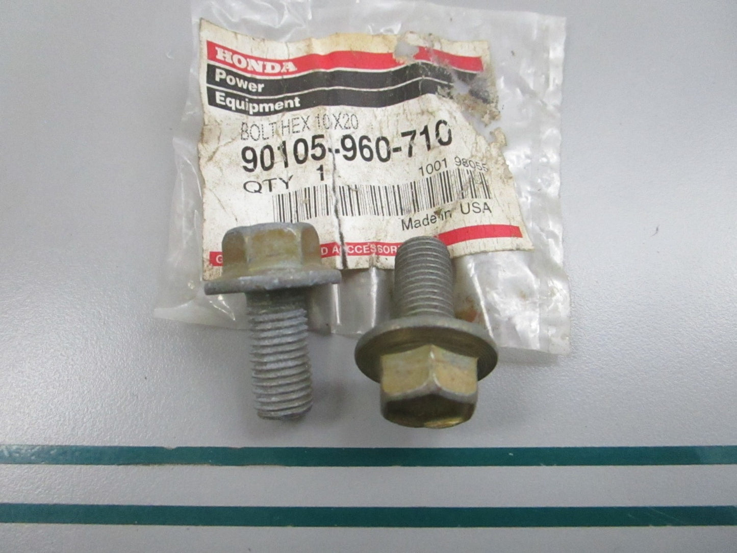 NEW OEM (LOT OF 2) 90105-960-710 Honda Bolt 0810