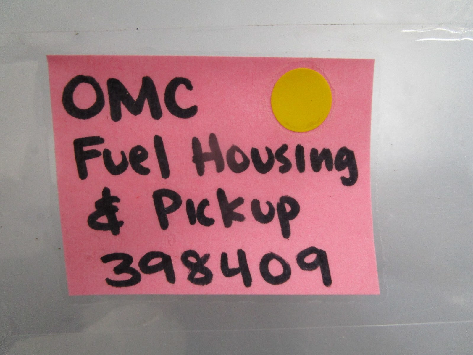 *NEW OEM* 0820 OMC Johnson Evinrude Fuel Housing & Pickup 398409 0398409