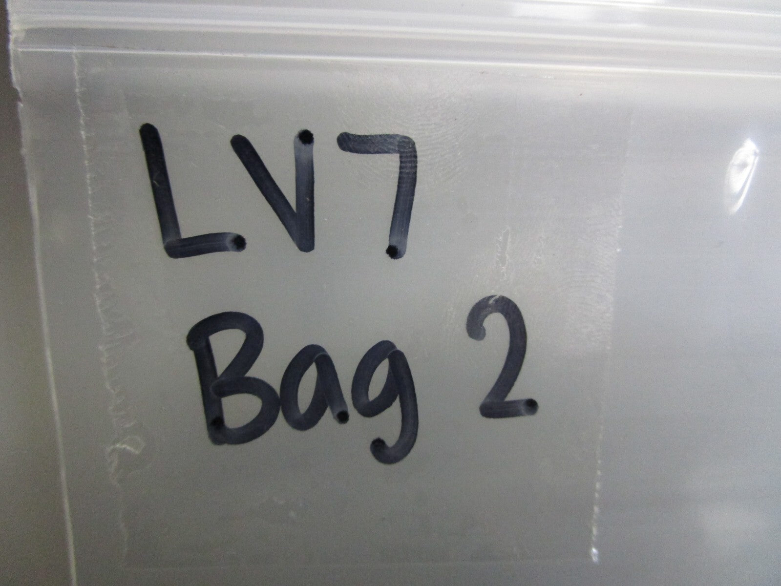 *NEW OEM* 0810 Suzuki Valve Plug 48551-87D00