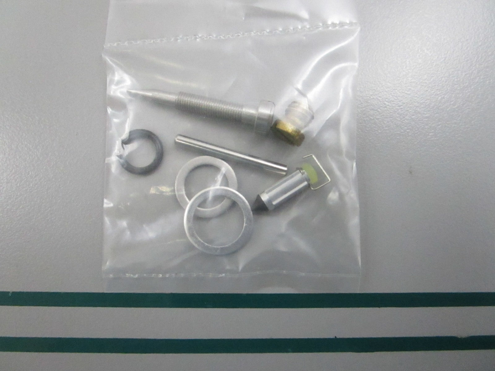NEW OEM 61A-W0093-01-00 Yamaha Carburetor Repair Kit 0810