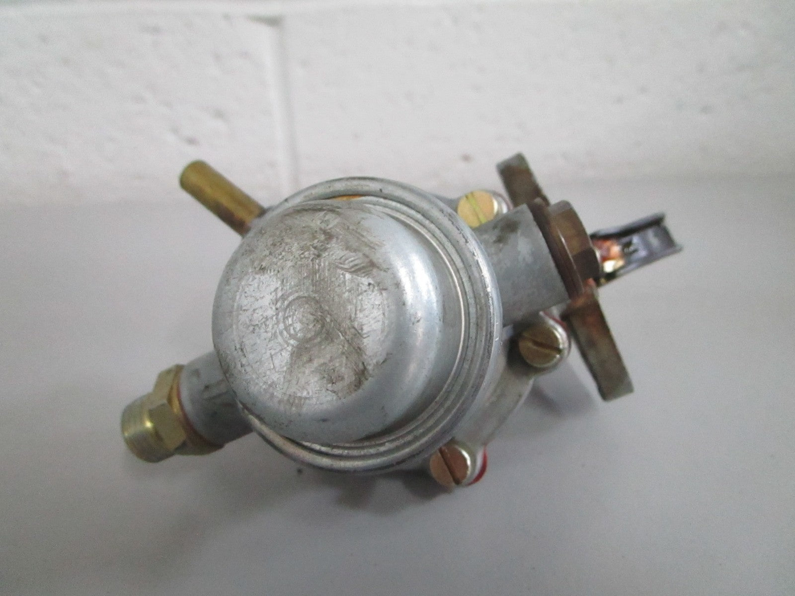 NEW OEM 0010914901 Mercedes-Benz Fuel Pump 0820