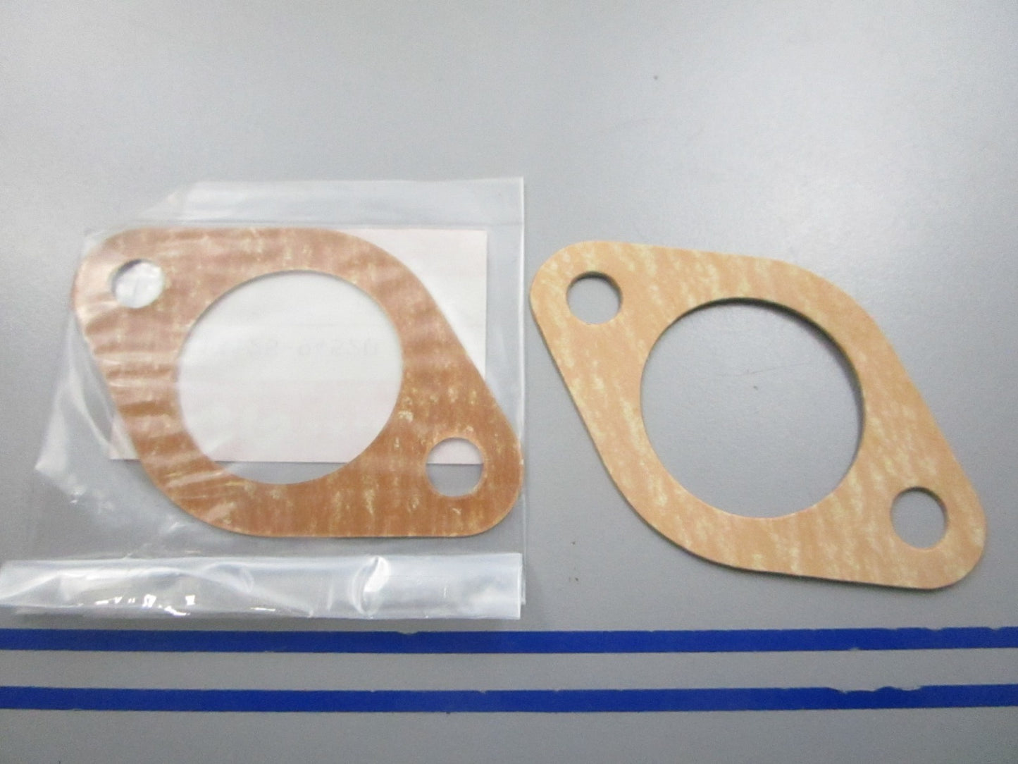 NEW OEM (LOT OF 2) 13125-94520 Suzuki Carburetor Gasket 0810
