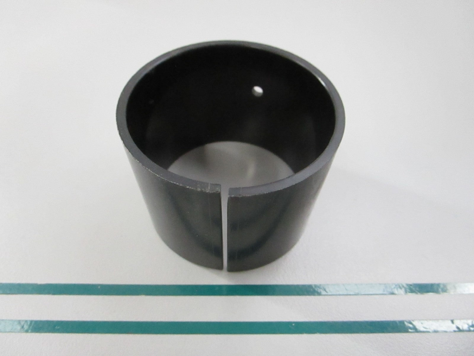 NEW OEM 332663 0332663 OMC Johnson Evinrude Bushing 0810