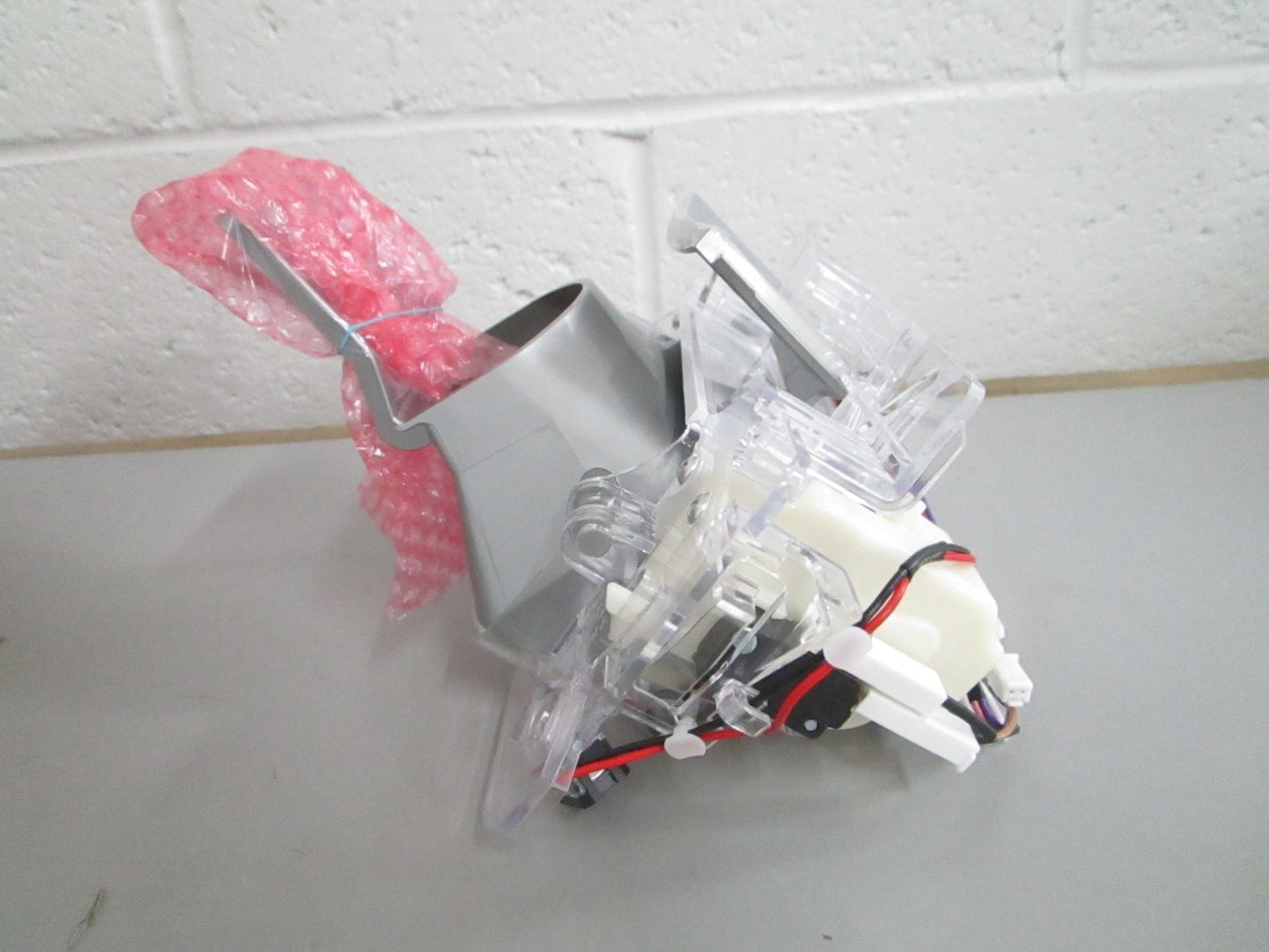 *NEW OEM* 0820 Whirlpool Ice Door W11423781