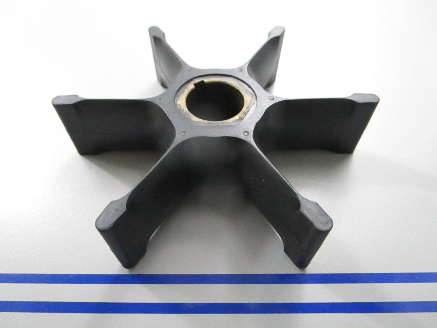 *NEW OEM* 0810 Mercury Quicksilver Water Pump Impeller 802317
