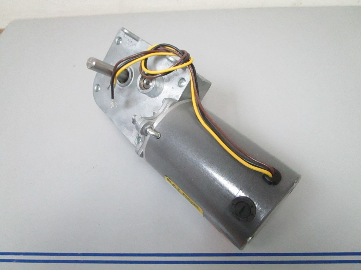 *NEW OEM* 0720 Baldor 115V 6.3AMP 8700RPM .44hp Industrial Motor 23A505Z219