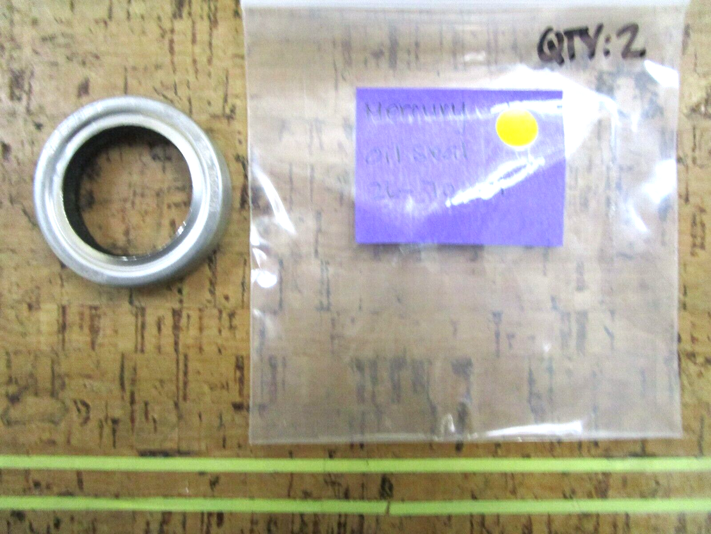 *NEW OEM* 0750 Mercury Quicksilver OIL SEAL 26-70081