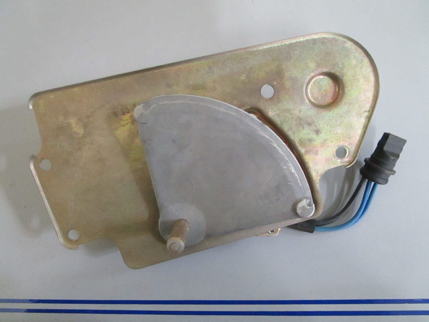 *NEW OEM* 0820 OMC Johnson Evinrude Housing Cover 982761 982762 982763