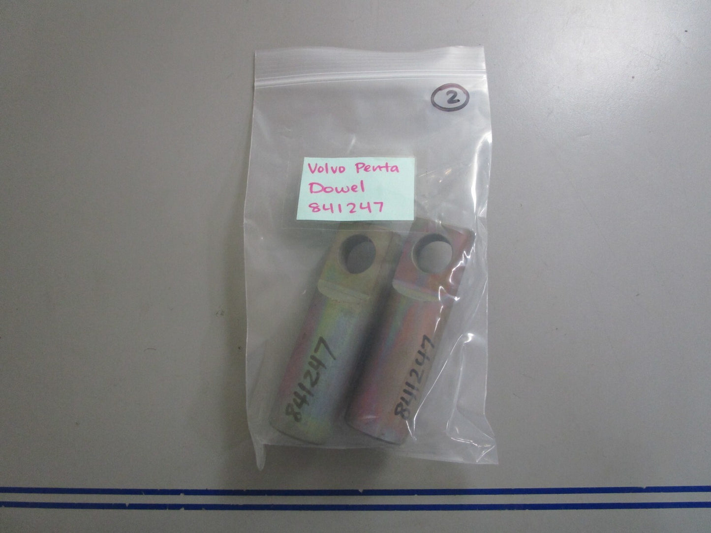 *NEW OEM* 0810 Volvo Penta Dowel 841247