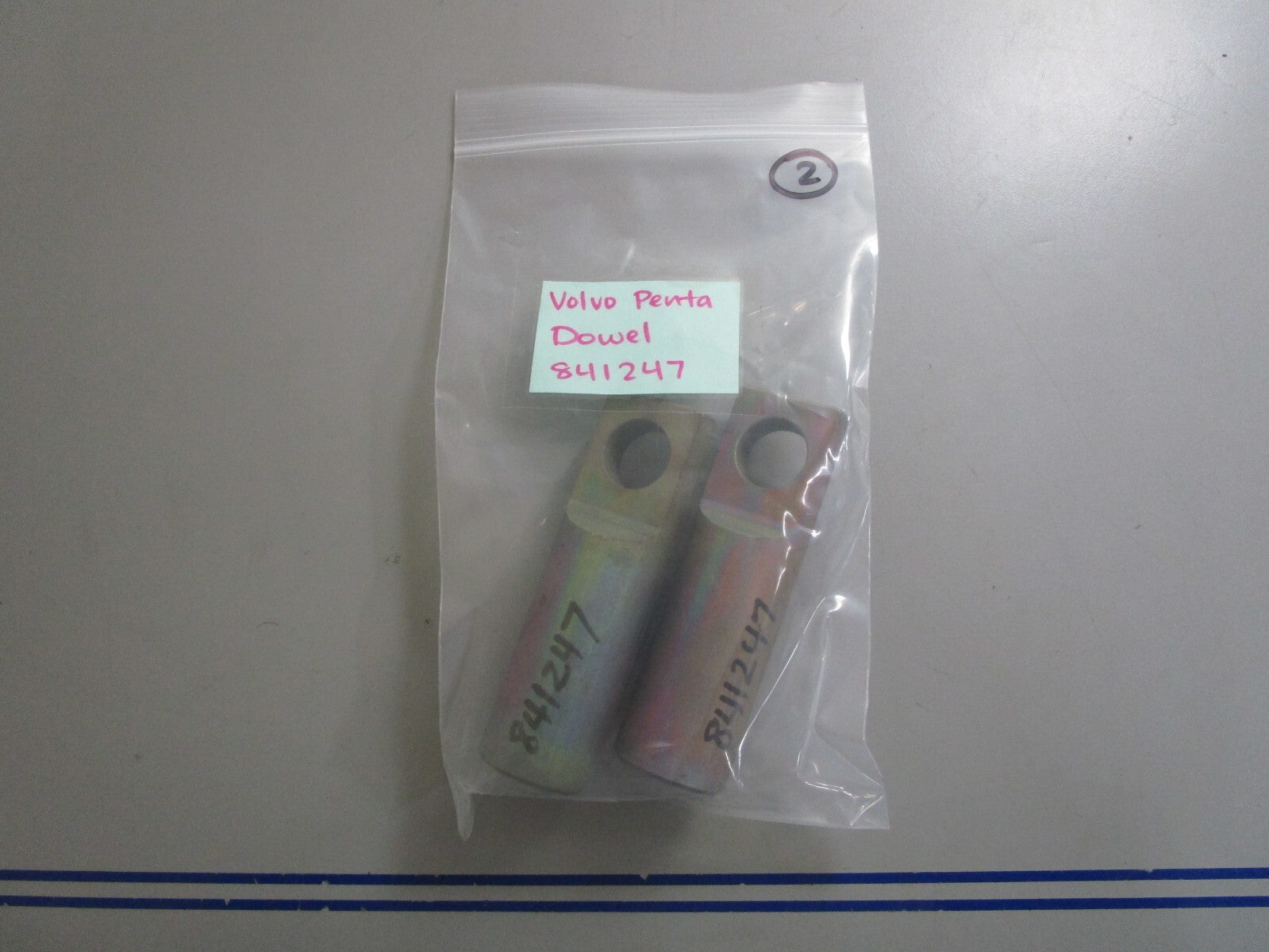 *NEW OEM* 0810 Volvo Penta Dowel 841247