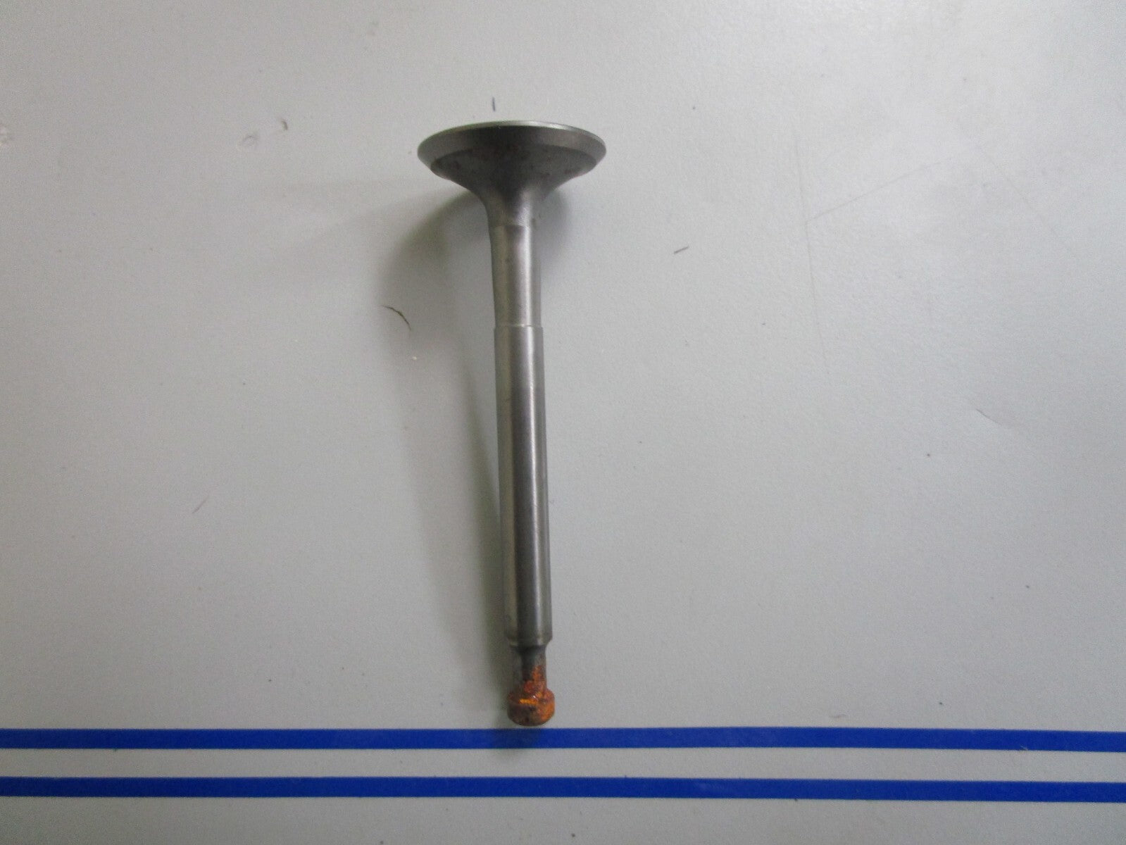*NEW OEM* 0810 Honda Exhaust Valve 14721-822-020