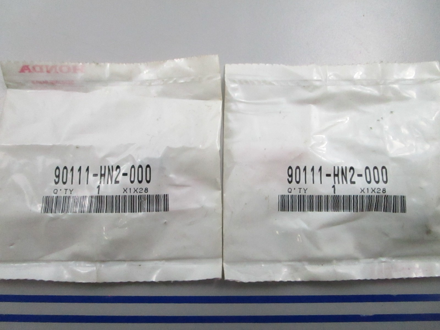 *NEW OEM* (LOT OF 2) 0810 Honda Screw 90111-HN2-000