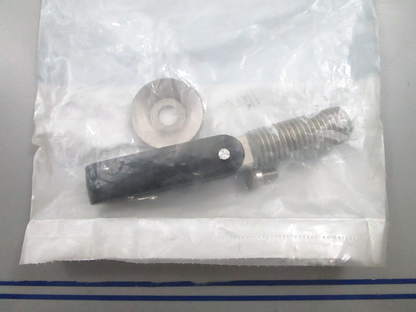 *NEW OEM* 0810 OMC Johnson Evinrude Clamp Screw Kit 388052 0388052