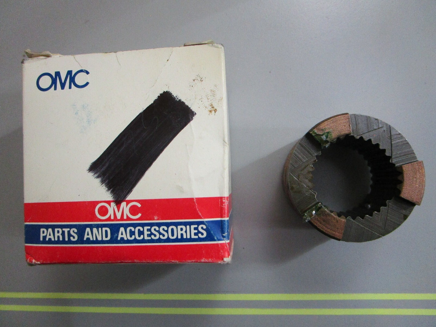 *NEW OEM* 0820 OMC Johnson Evinrude Shifter Clutch Dog 912607 0912607