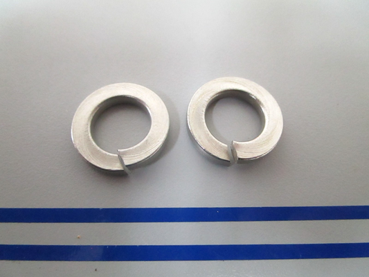 NEW OEM (LOT OF 2) 313169 0313169 OMC Johnson Evinrude Lock Washer 0810