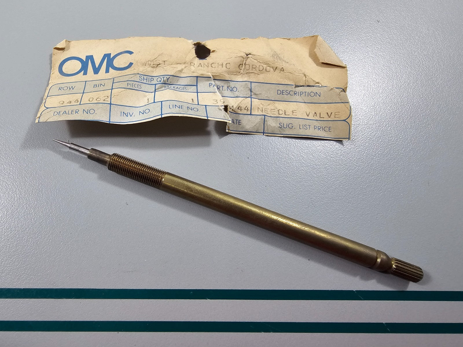 NEW OEM 3907144 0390144 OMC Johnson Evinrude Needle Valve 0810