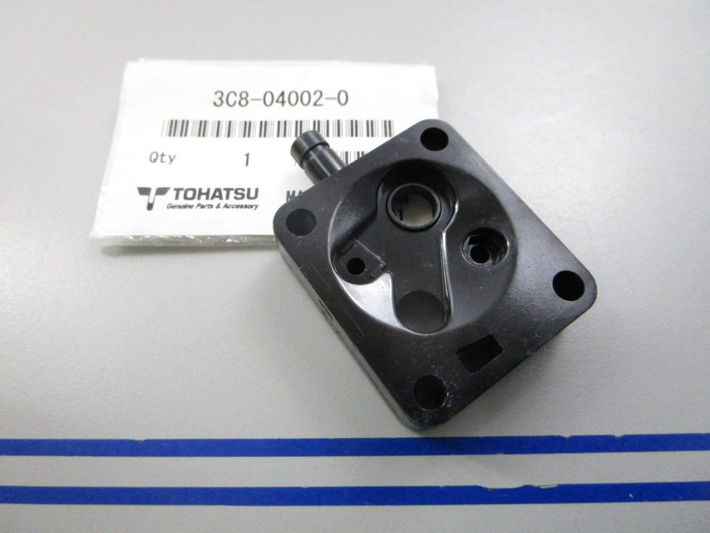 NEW OEM 3C8-04002-0 3C8040020 Tohatsu Fuel Pump Body 0810