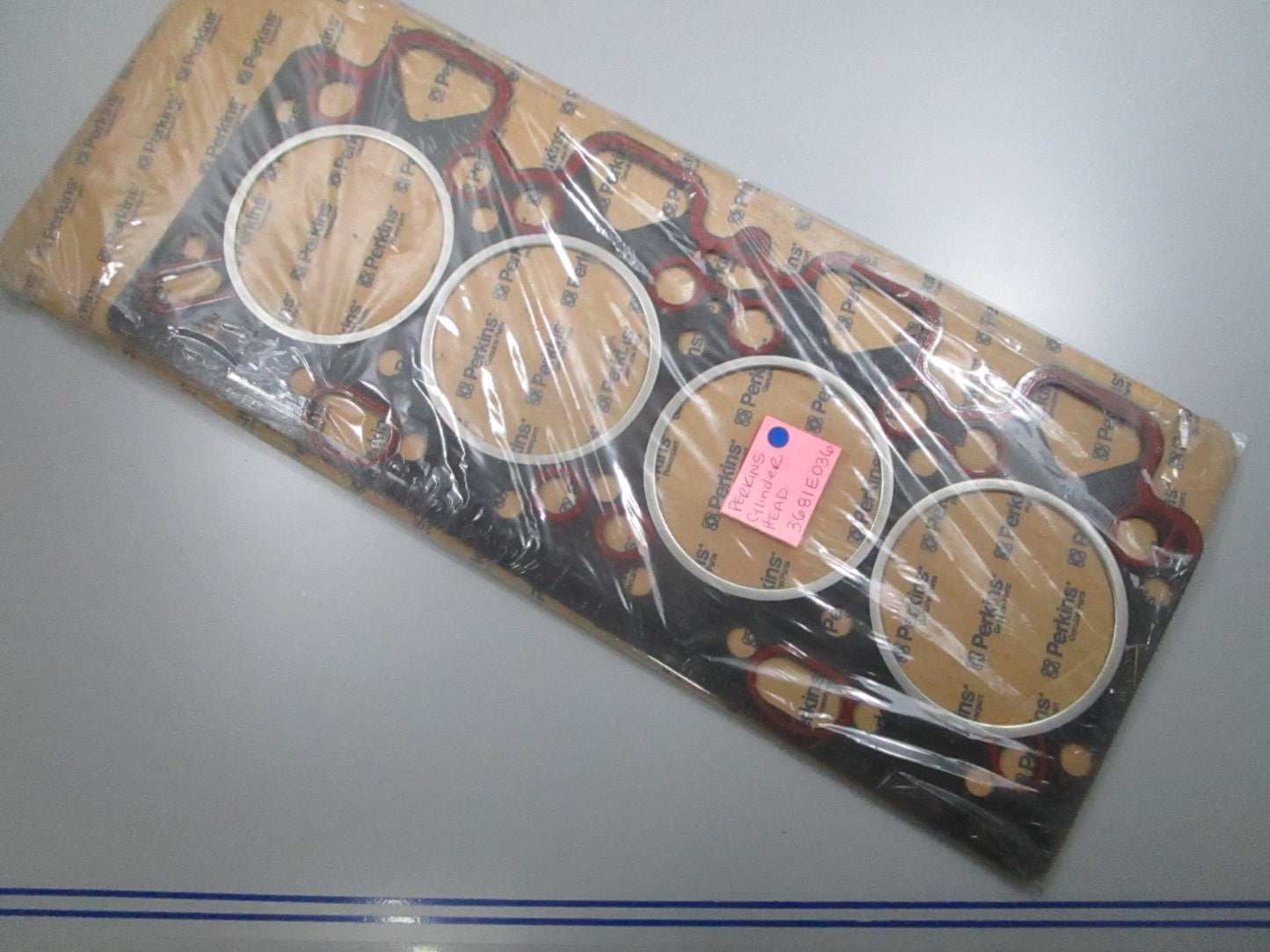 NEW OEM Perkins 3681E036 Cylinder Head Gasket 0720