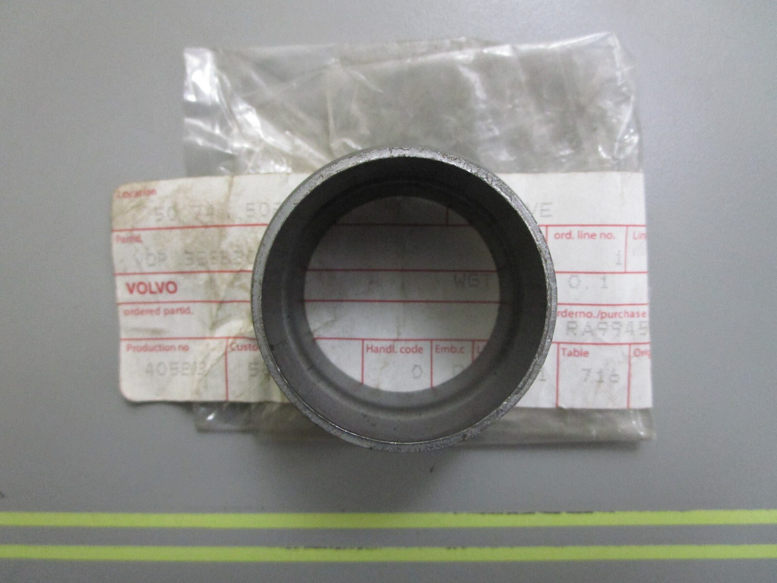 *NEW OEM* 0820 Volvo Penta Sleeve 3852304