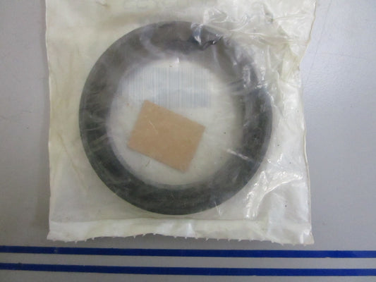 *NEW OEM* 0820 Bobcat Seal 6665755