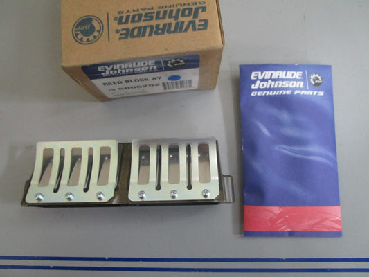 *NEW OEM* 0810 OMC Johnson Evinrude Reed Block Assembly 5006252