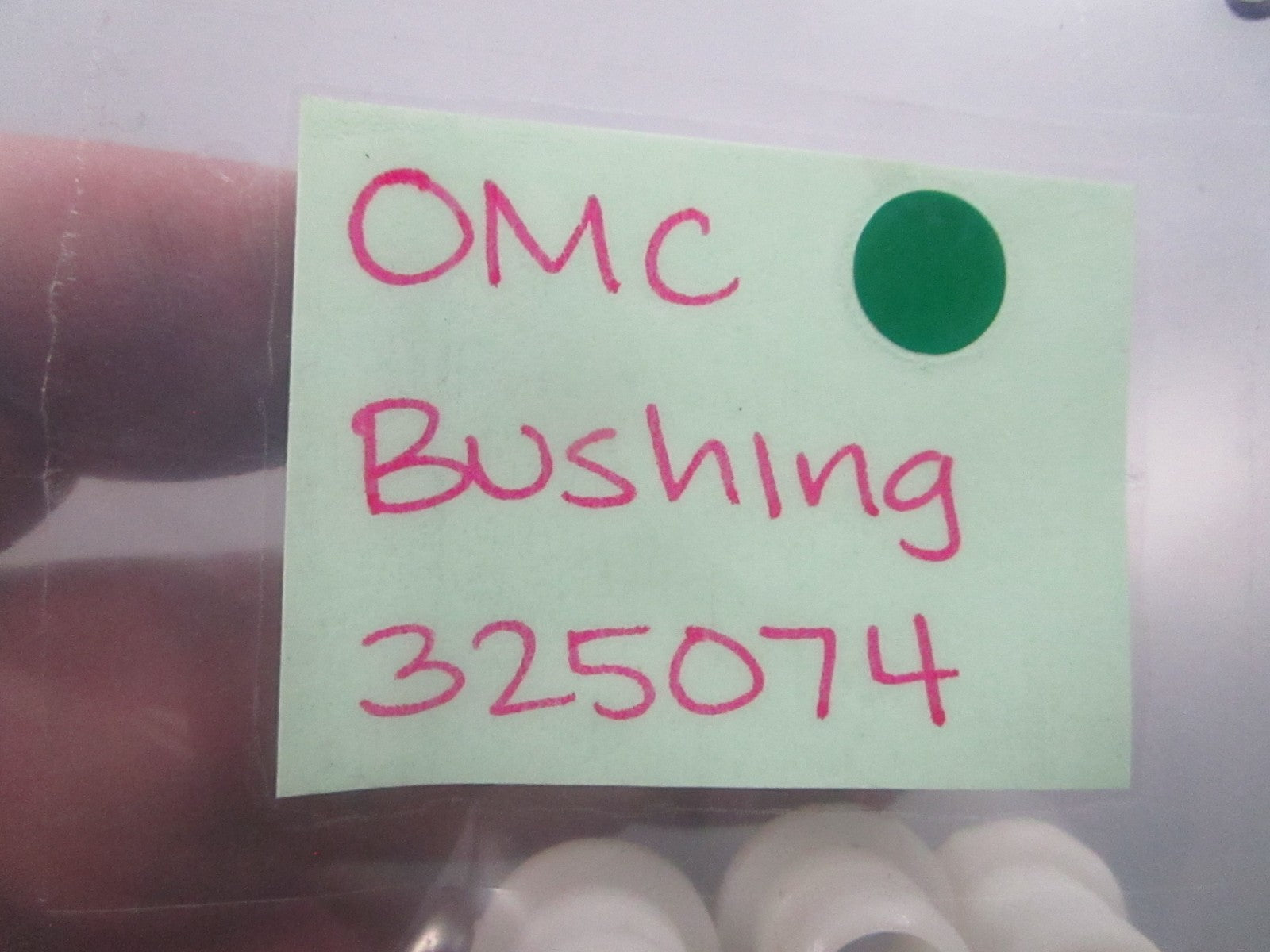 NEW OEM (LOT OF 3) 325074 0325074 OMC Johnson Evinrude Bushing 0810