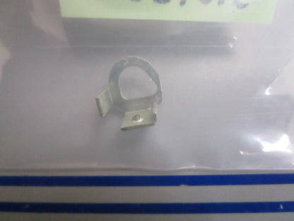*NEW OEM* 0810 OMC Johnson Evinrude Oiler Clip 510188 0510188