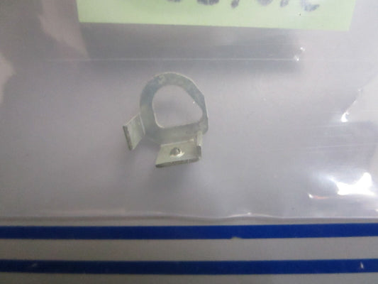 *NEW OEM* 0810 OMC Johnson Evinrude Oiler Clip 510188 0510188