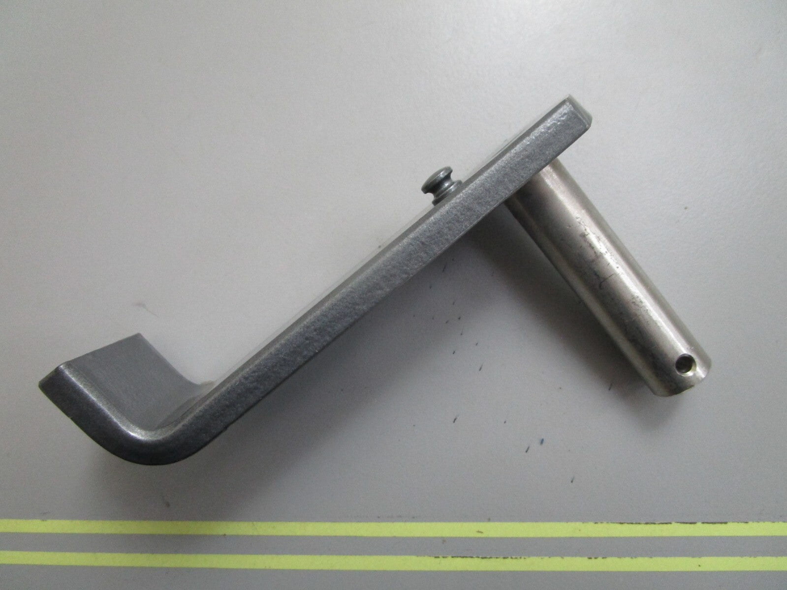 *NEW OEM* 0820 Mercury Quicksilver Tilt Lock Lever 19618A2