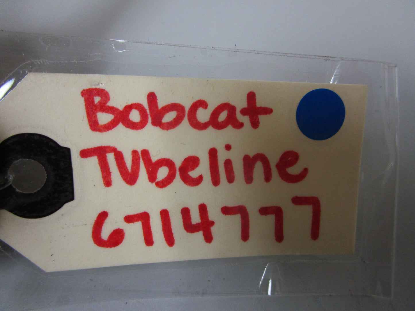 *NEW OEM* 0720 Bobcat Tubeline 6714777