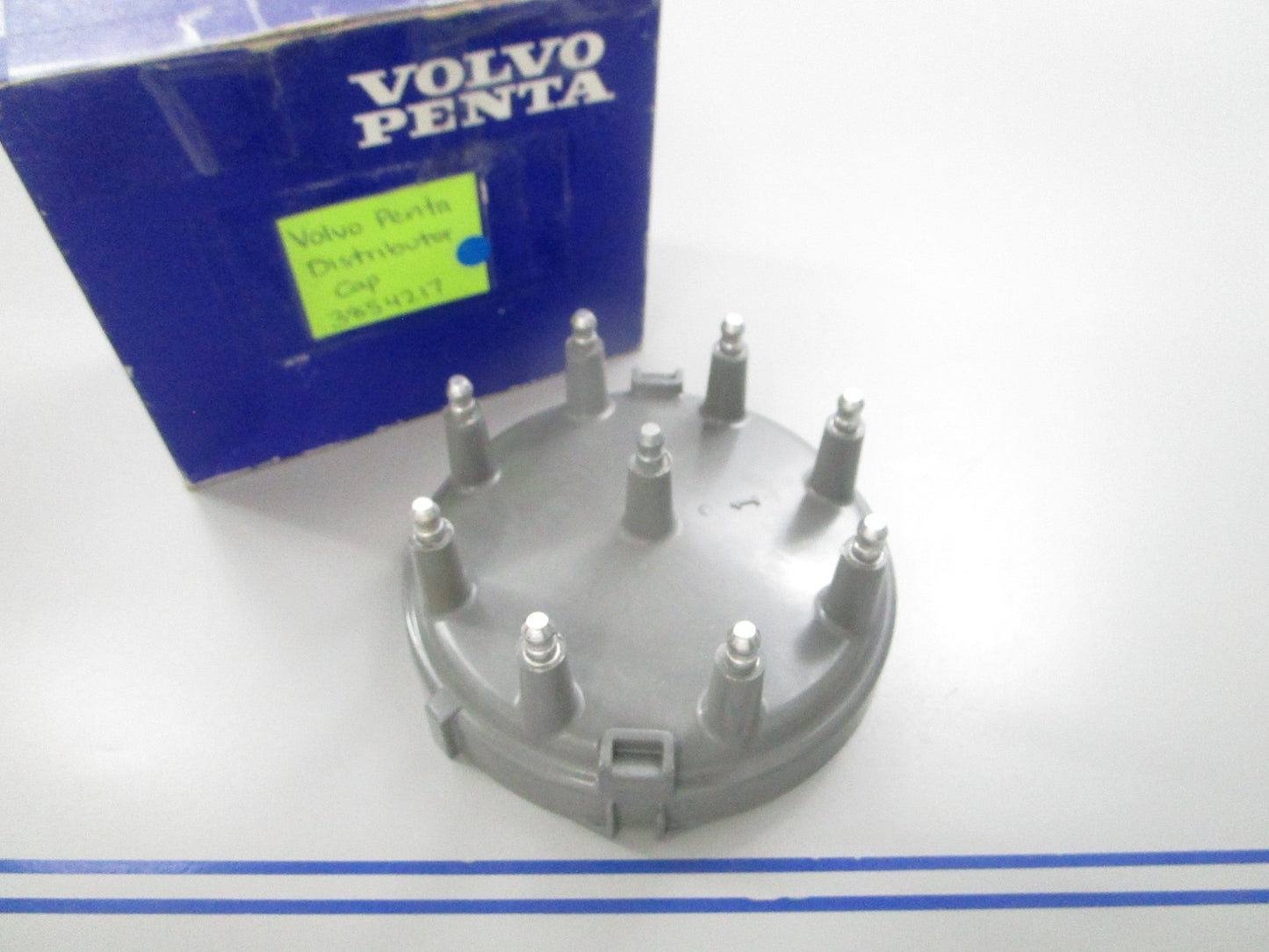 NEW OEM 3854217 Volvo Penta Distributor Cap 0810
