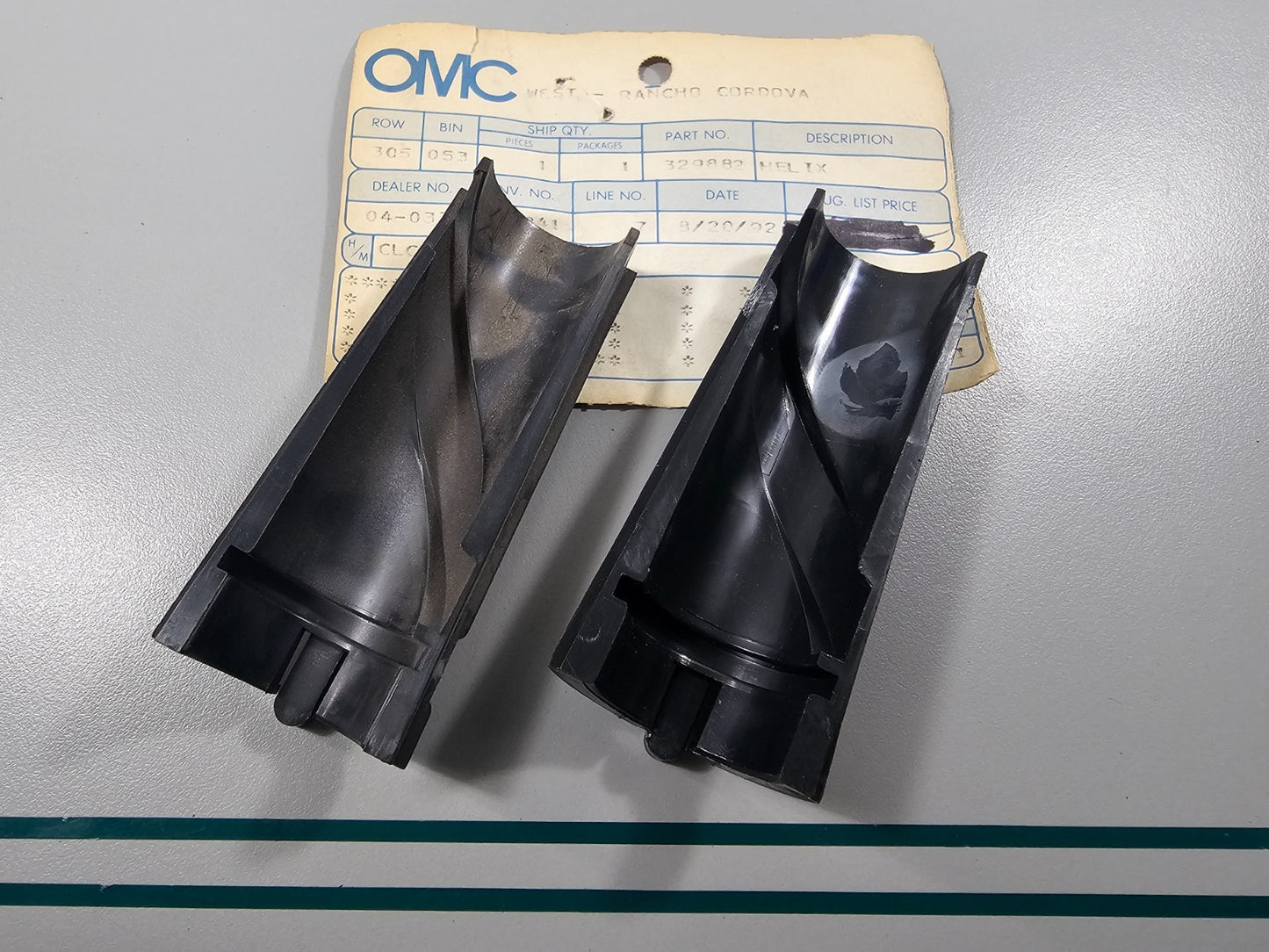 NEW OEM 329882 0329882 OMC Johnson Evinrude Helix Set 0810