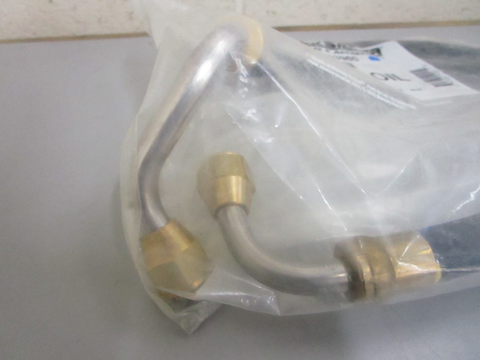 *NEW OEM* 0820 Mercury Quicksilver Oil Hose 32-863900