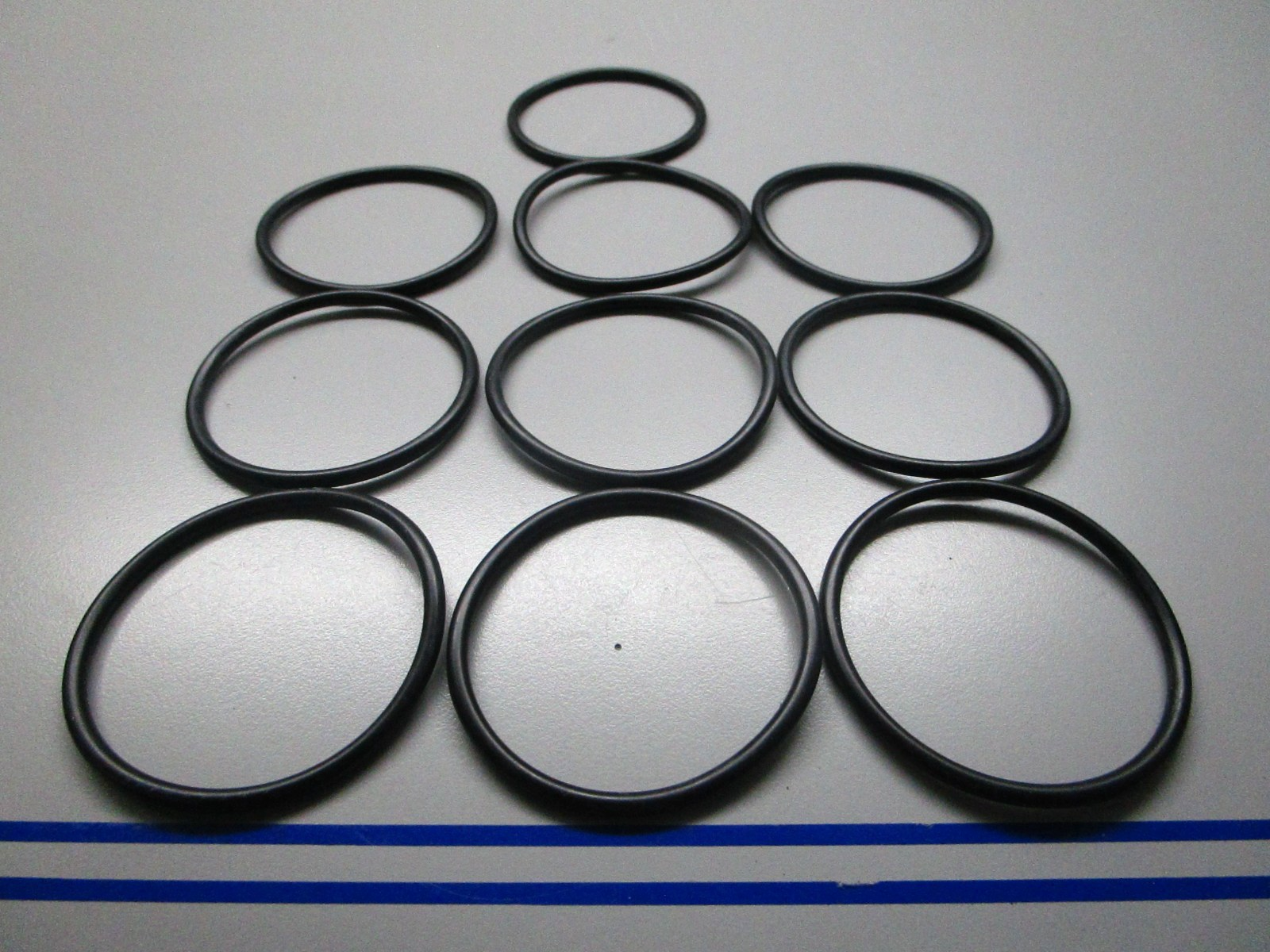 *NEW* (LOT OF 10) 0810 Buna-N Nitrile O-Ring -227