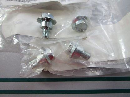 NEW OEM (LOT OF4) 90109-06236-00 Yamaha Bolt 0810