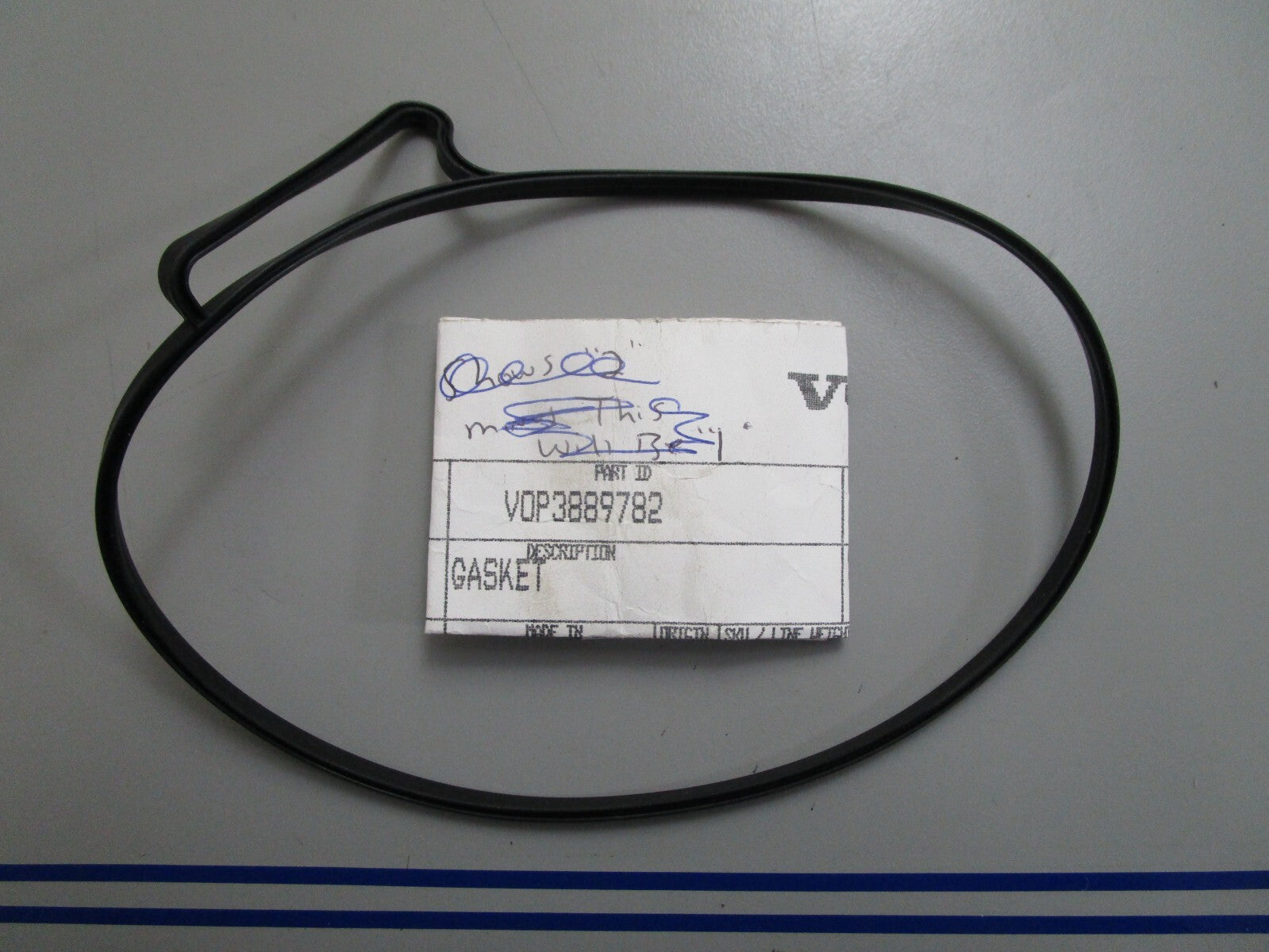 *NEW OEM* 0720 Volvo Penta Gasket 3889782