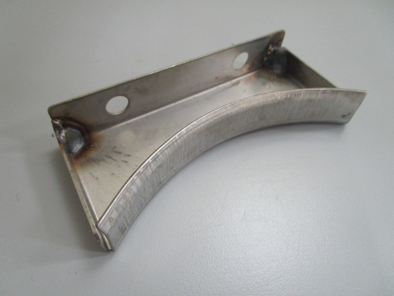 *NEW OEM* 0810 Volvo Penta Bracket 828061