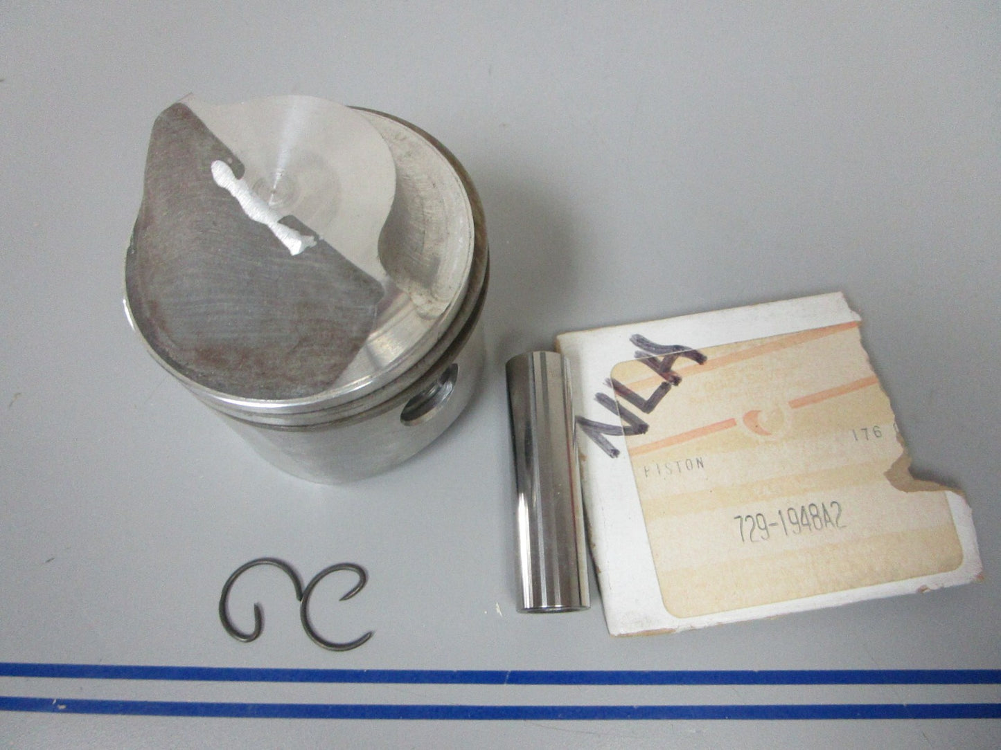 *NEW OEM* 0810 Mercury Quicksilver Piston Assembly 729-1948A2