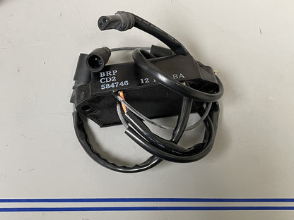 *NEW OEM* 0670 OMC Johnson Evinrude Power Pack 0584746