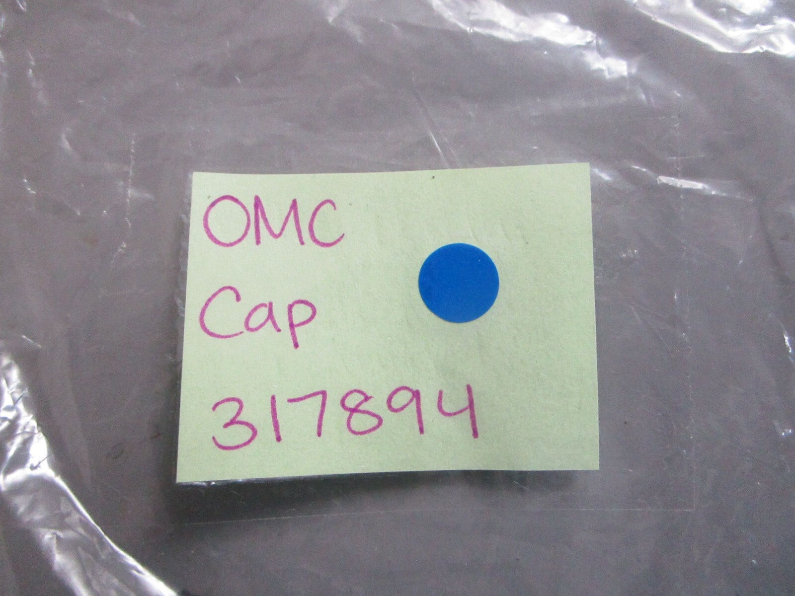 *NEW OEM* (LOT OF 2) 0770 OMC Johnson Evinrude Cap 317894 0317894